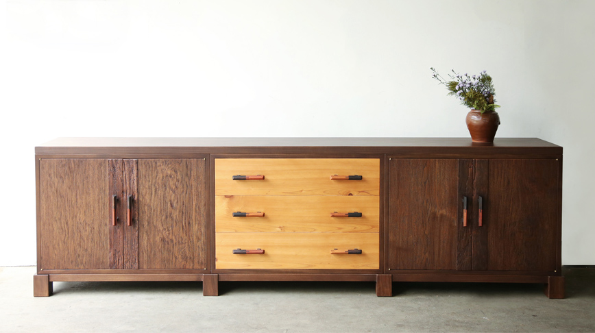 Customize:Tender and gentle pleasant smell long cabinet
-