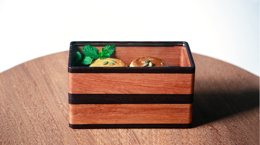 Live:Wooden Two-color Food Box-