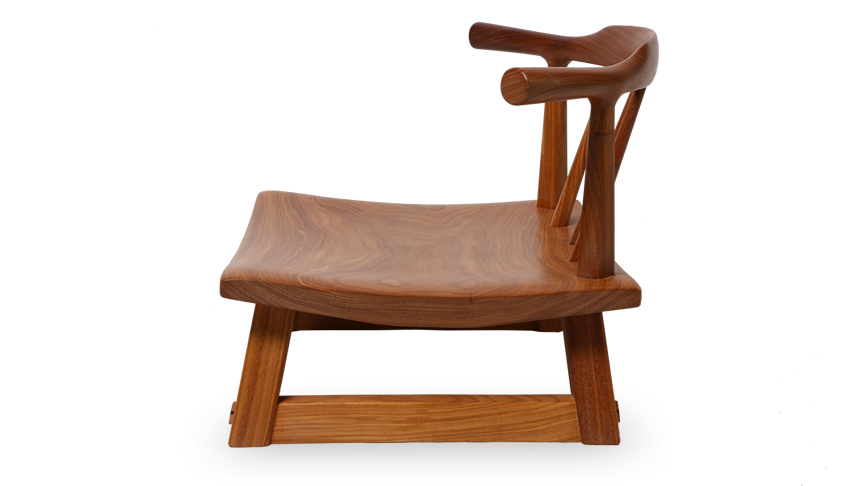 Live:Japanese-Style Tong Chair
-